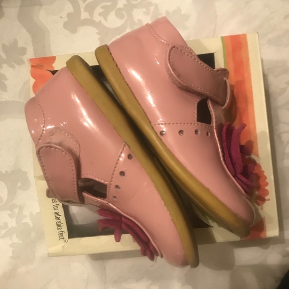 SOLD XP Livie & Luca 8 toddler Pink Flower - Picture 6 of 8